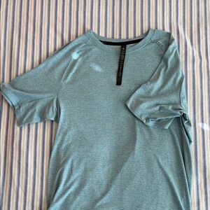 lululemon drysense Short Sleeve Tee